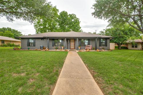 405 Stiles Drive, Midlothian, TX, 76065 | Card Image