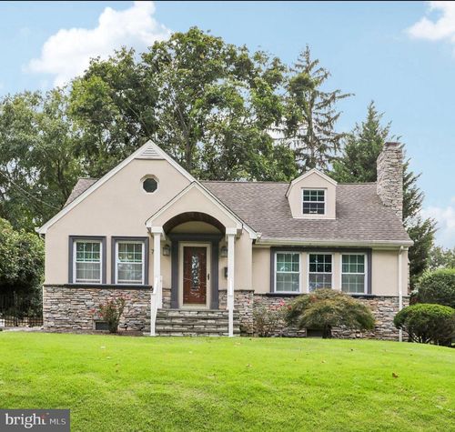 715 Winchester Ave, LAWRENCEVILLE, NJ, 08648-4432 | Card Image