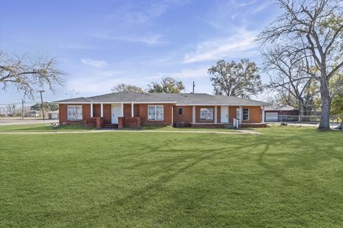 1106 5th St, Hempstead, TX, 77445-5427 | Card Image