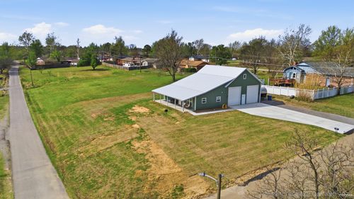 510 W Pine St, Drumright, OK, 74030-2405 | Card Image