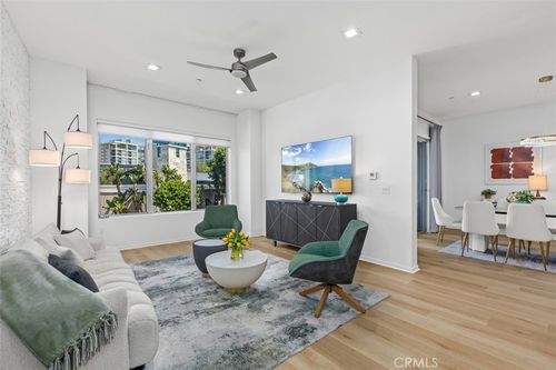 220-21 Gramercy, Irvine, CA, 92612-0008 | Card Image