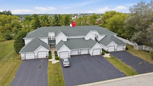 220 E Benson St, GLENBEULAH, WI, 53023-1159 | Card Image