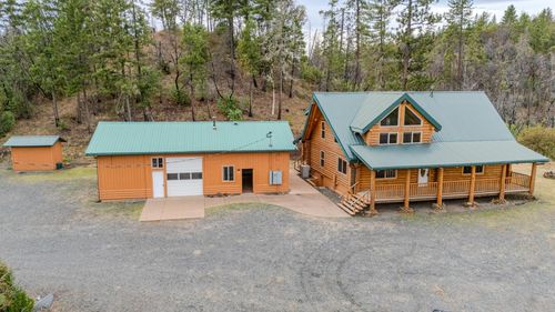 4015 Indian Creek Rd, Shady Cove, OR, 97539-0047 | Card Image