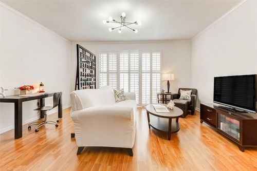 290-2475 Underwood St, Houston, TX, 77030-3533 | Card Image