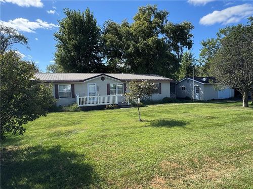 121 N Sycamore St, Clearmont, MO, 64431-7196 | Card Image