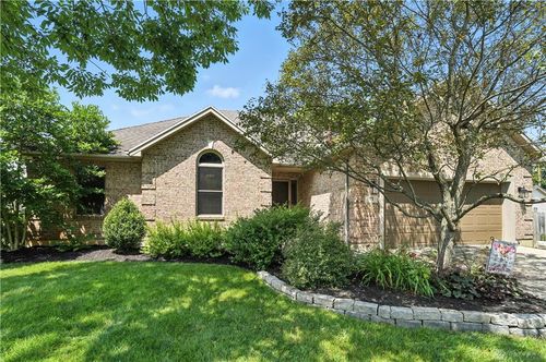 11 Megan Ln, Germantown, OH, 45327-1727 | Card Image