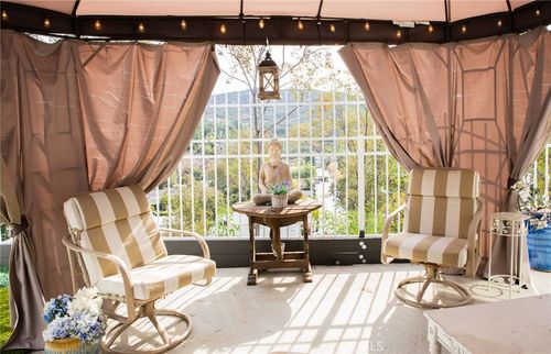 spc-73-23777 Mulholland Hwy, Calabasas, CA, 91302-3733 | Card Image