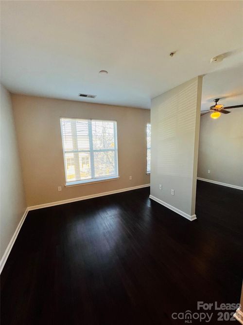 207-4310 Park Road, Charlotte, NC, 28209 | Card Image