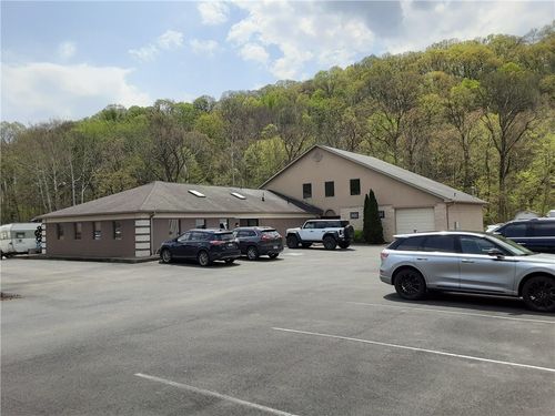 4453 William Penn Hwy, Murrysville, PA, 15668-1917 | Card Image