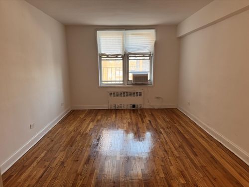 apt-3s-62 108th St, Forest Hills, NY, 11375-1307 | Card Image