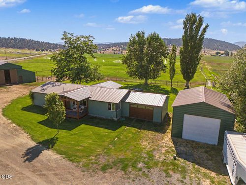 5370 Harpold Road, Bonanza, OR, 97623 | Card Image