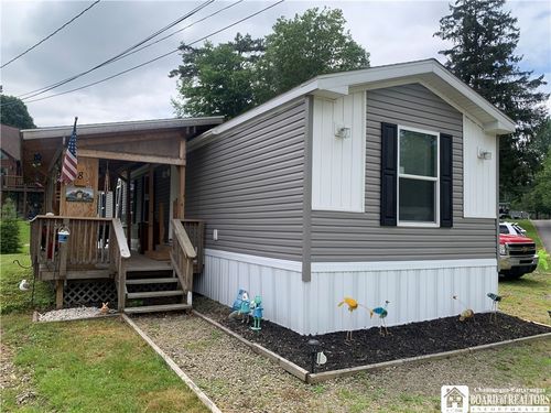 8 Lawndale Rd, Mayville, NY, 14757-9404 | Card Image