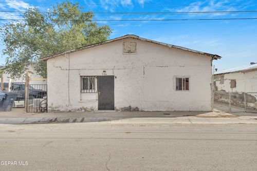 720 Johnson St, Fabens, TX, 79838 | Card Image