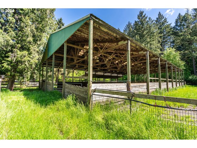 5750 Sw River Rd, House other with 3 bedrooms, 2 bathrooms and 2 parking in Hillsboro OR | Image 24