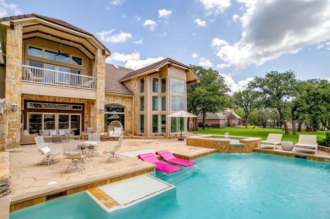 431 Sugar Tree Dr, House other with 5 bedrooms, 5 bathrooms and null parking in Lipan TX | Image 9