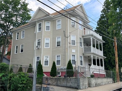 217 Carleton St, Providence, RI, 02908-5264 | Card Image