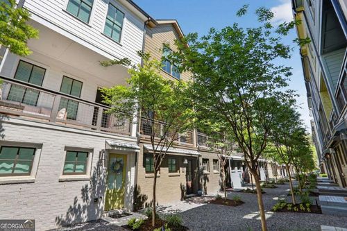 1072 Crest Cir Se, Atlanta, GA, 30312-2100 | Card Image