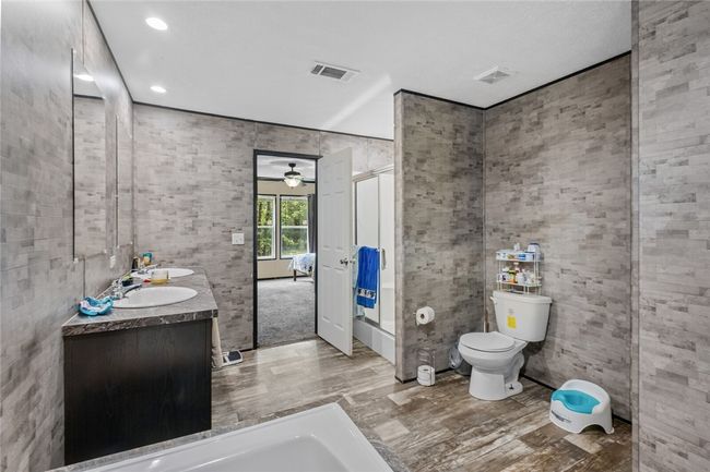 21145 Highway 74, House other with 5 bedrooms, 2 bathrooms and null parking in Huntsville AR | Image 9