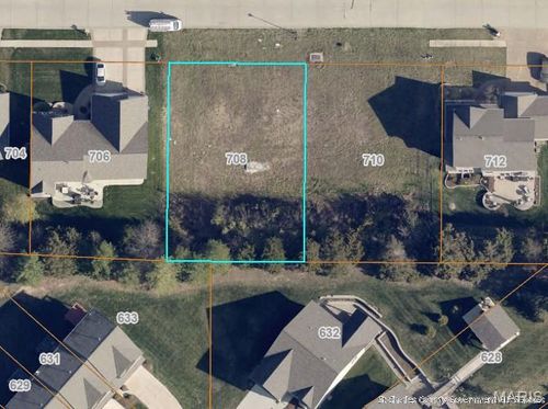 708 Vista Springs Ct, Wentzville, MO, 63385-3256 | Card Image