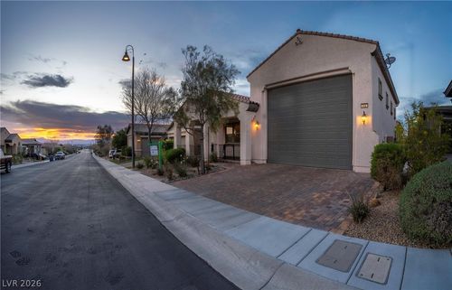 512 Heritage Bridge Ave, Henderson, NV, 89011-2670 | Card Image