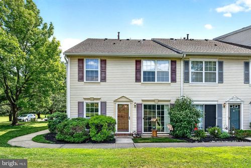 41 Lehavre Ct, HAMILTON, NJ, 08619-4722 | Card Image