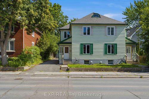 452 Sunnyside Ave, Ottawa, ON, K1S0S9 | Card Image