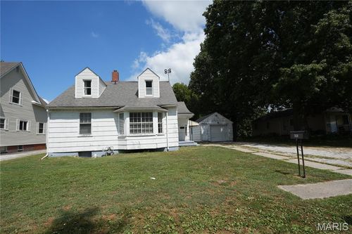 309 W 1st South St, Mount Olive, IL, 62069-1621 | Card Image