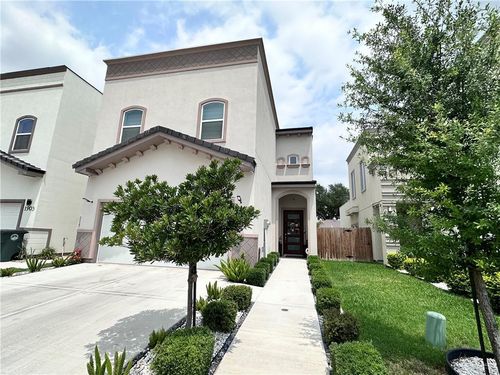 1905 Sunset Dr, Mission, TX, 78572-8005 | Card Image