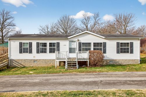 202 3rd St, Harrodsburg, KY, 40330 | Card Image