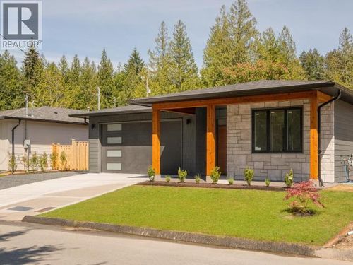 4158 Bowness Ave, Powell River, BC, V8A0A8 | Card Image
