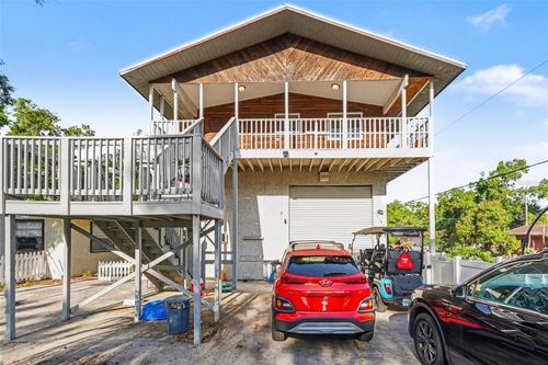 15590 59th St N, CLEARWATER, FL, 33760-2116 | Card Image