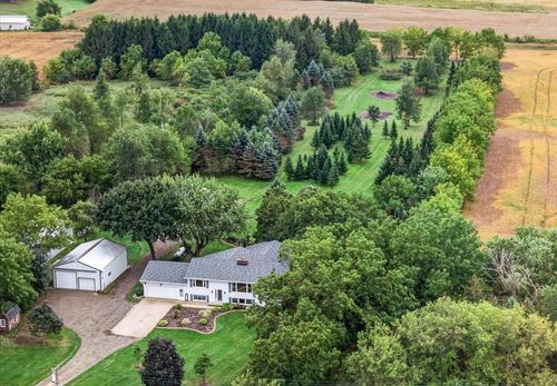 5981 Purcell Rd, Oregon, WI, 53575-1725 | Card Image