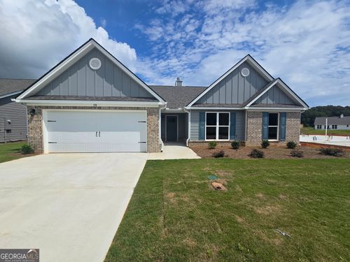 64-198 Champions Ln, Winder, GA, 30680-7335 | Card Image