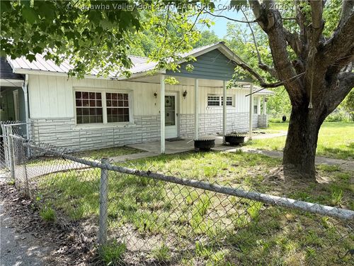 12027 Chap Rd, Twilight, WV, 25204-9714 | Card Image
