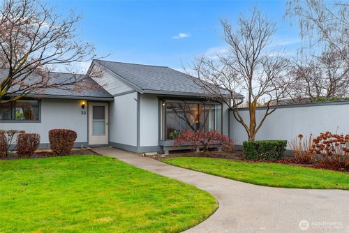 apt-30-1310 Castlerock Ave, Wenatchee, WA, 98801-6324 | Card Image