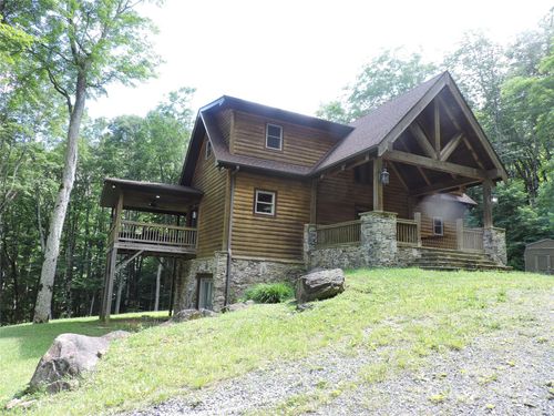 103 Chucks Ln, Bakersville, NC, 28705 | Card Image
