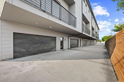 apt-104-1715 Bennett Ave, Dallas, TX, 75206-7049 | Card Image