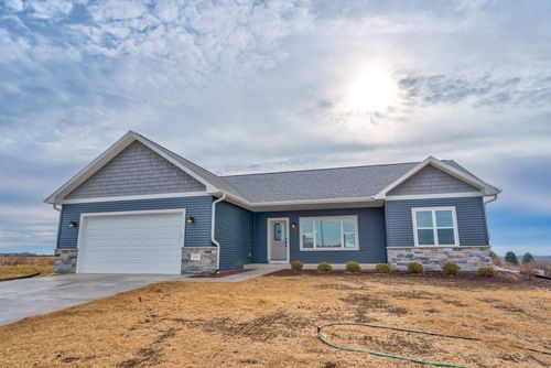103 Graelyn Cir, Barneveld, WI, 53507-9102 | Card Image