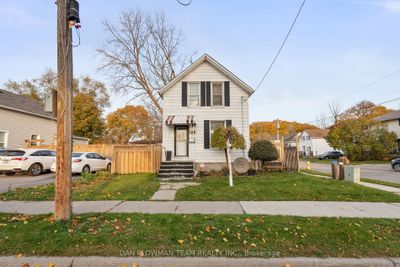 269 Court St, House other with 3 bedrooms, 1 bathrooms and 3 parking in Oshawa ON | Image 3