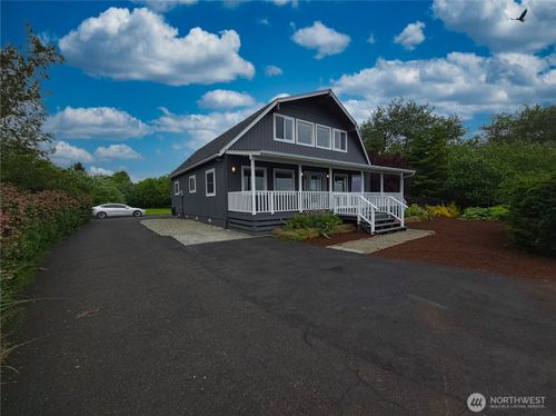 240 Stringtown Rd, Ilwaco, WA, 98624-9027 | Card Image