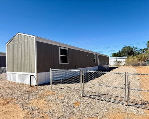 3600 E Canary Ln, Kingman, AZ, 86409-2818 | Card Image