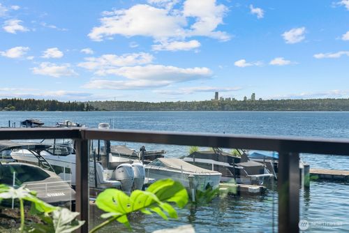100-807 Lake St S, Kirkland, WA, 98033-6444 | Card Image