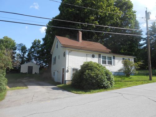 19 Queen St, Boscawen, NH, 03303-1118 | Card Image