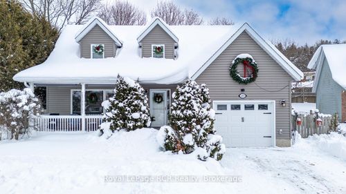 453 8th Ave A Avenue E, Owen Sound, ON, N4K6S8 | Card Image