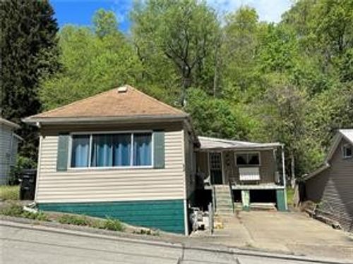 658 14th St, Monaca, PA, 15061-1464 | Card Image