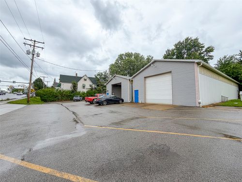 938 E 12th St, Erie, PA, 16503-1442 | Card Image