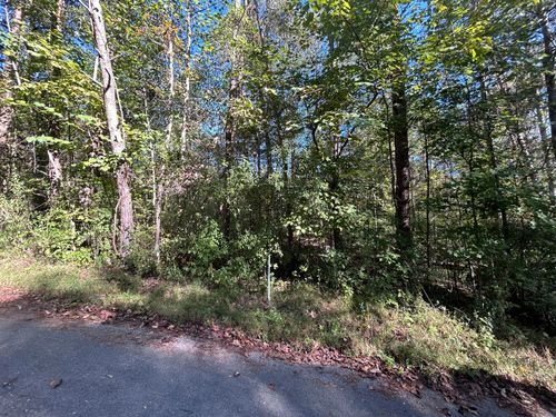 120 Saxony Ct, Burnside, KY, 42519-2000 | Card Image