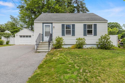341 Auburn St, Portland, ME, 04103-2123 | Card Image