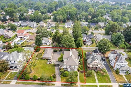 290 Clinton Pl, Hackensack, NJ, 07601-2801 | Card Image