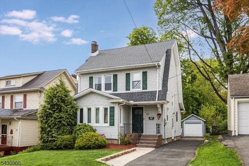 24 Fairmount Ter, West Orange, NJ, 07052-5011 | Card Image